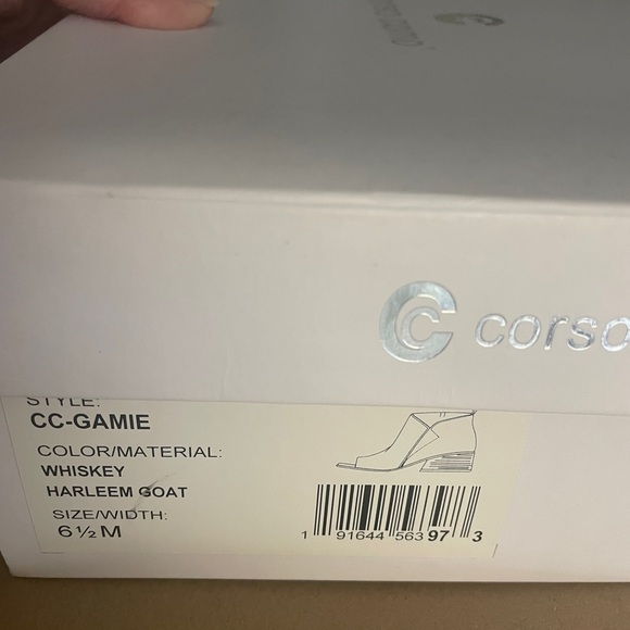 Beautiful boots - Picture 5 of 5